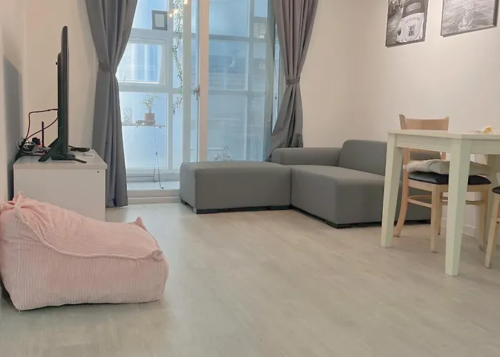 Apartment The First Hongdae *
