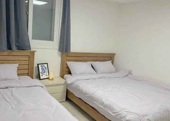 The First Hongdae Apartamento *