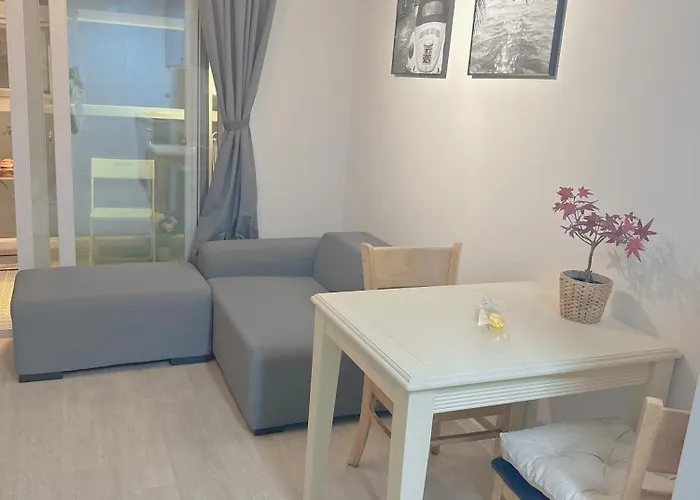 The First Hongdae Apartamento